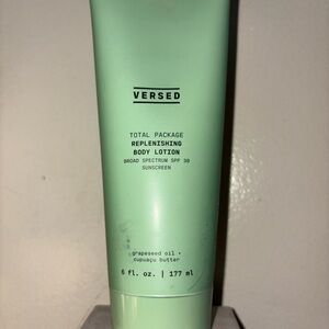 Versed Replenishing Body Lotion